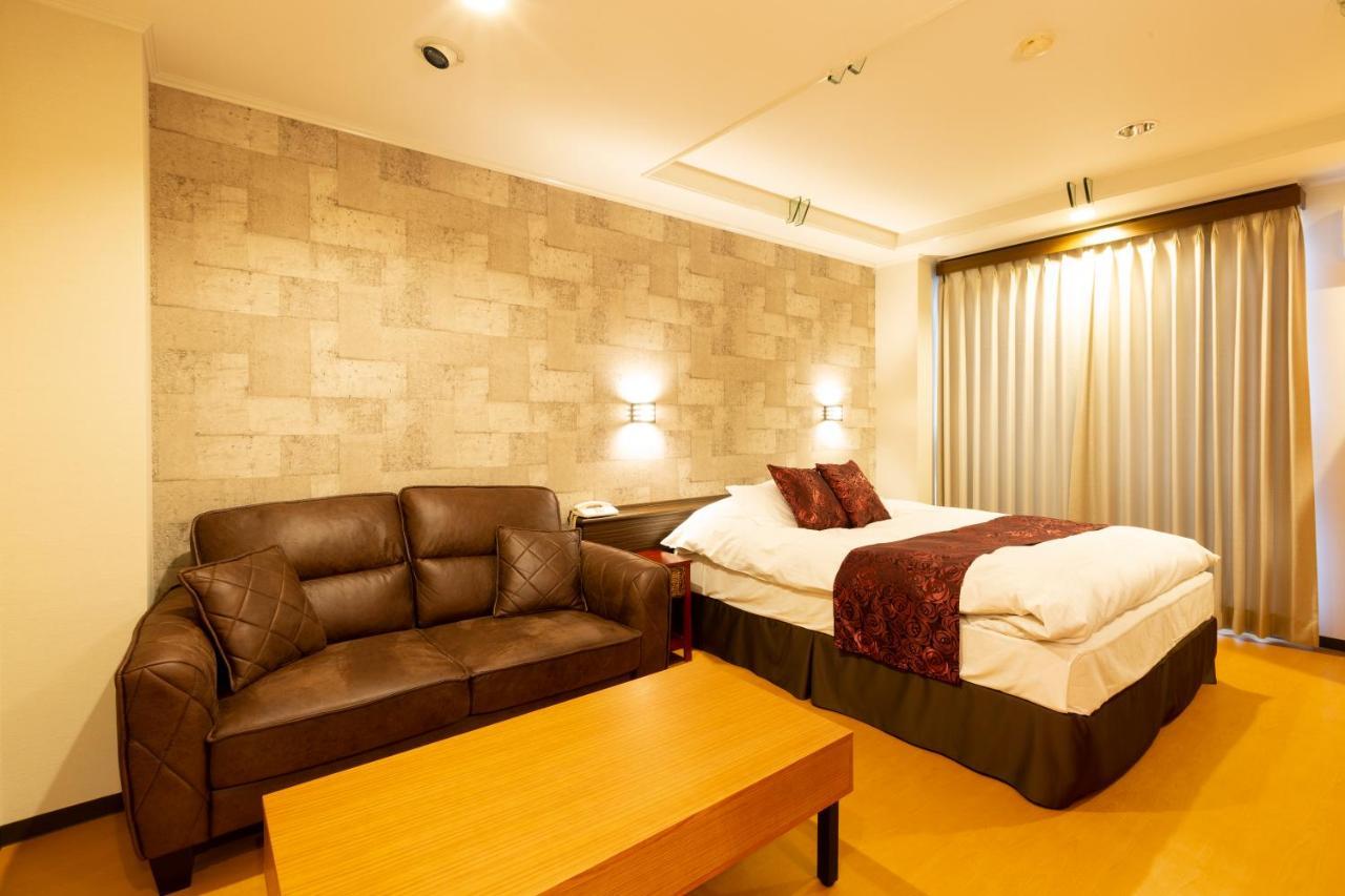 Hotel Liberty Matsuyama (Adults Only) Eksteriør billede